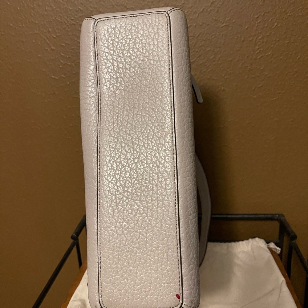 Kate Spade Pebbled Leather Shoulder Bag in Light Gray - Picture 3 of 8